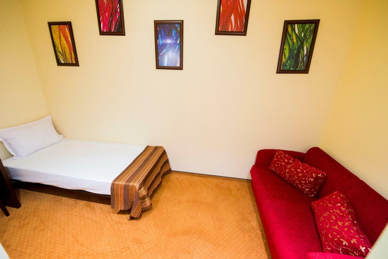 Imago Boutique Hotel ママイア エクステリア 写真